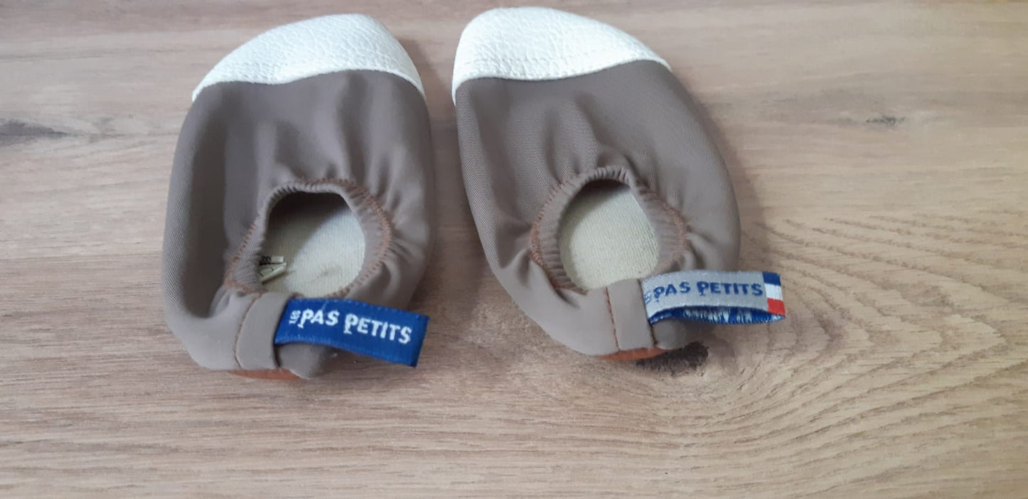 Les Petits Bae