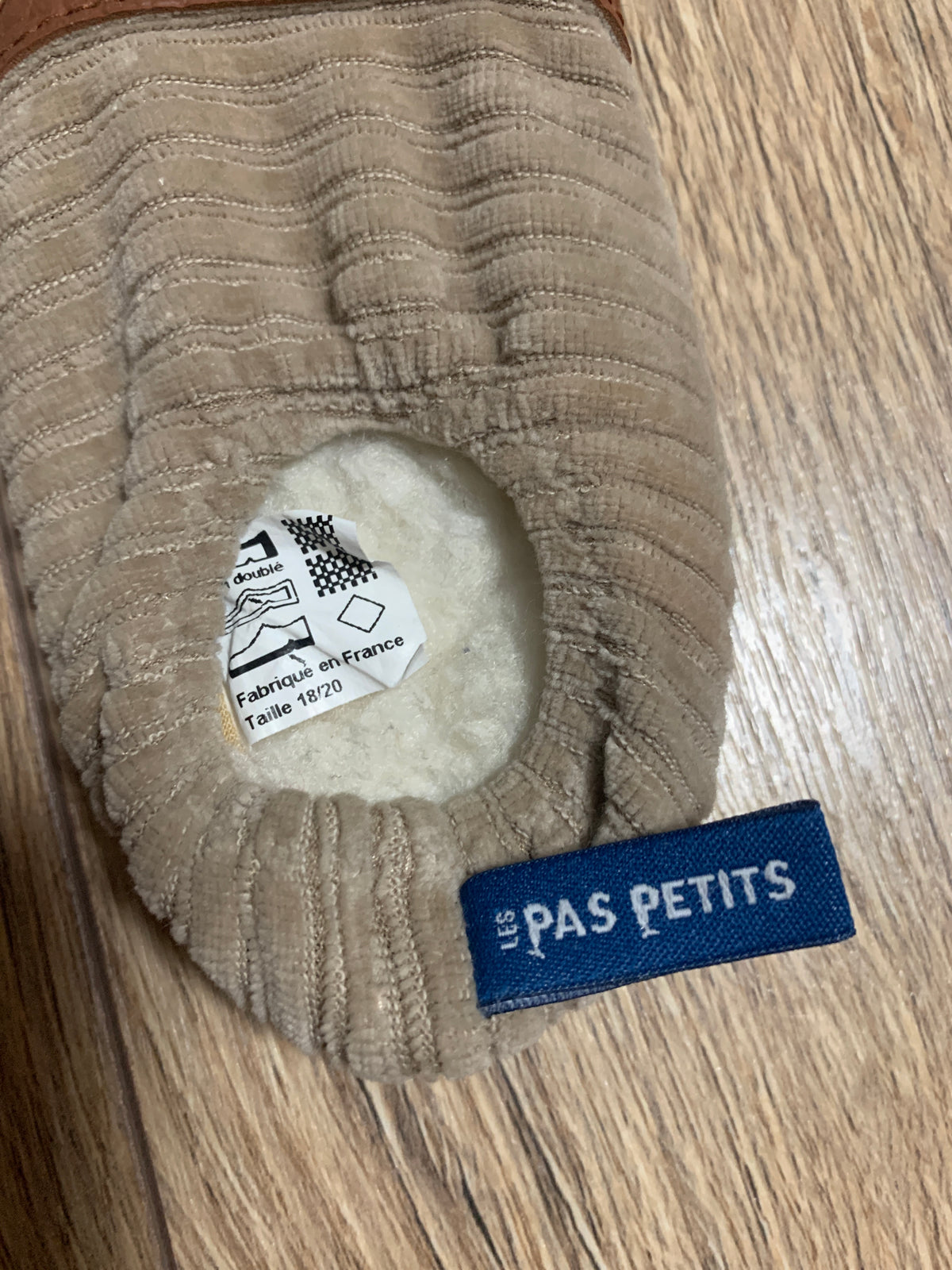 Les Petits Velours Noisette
