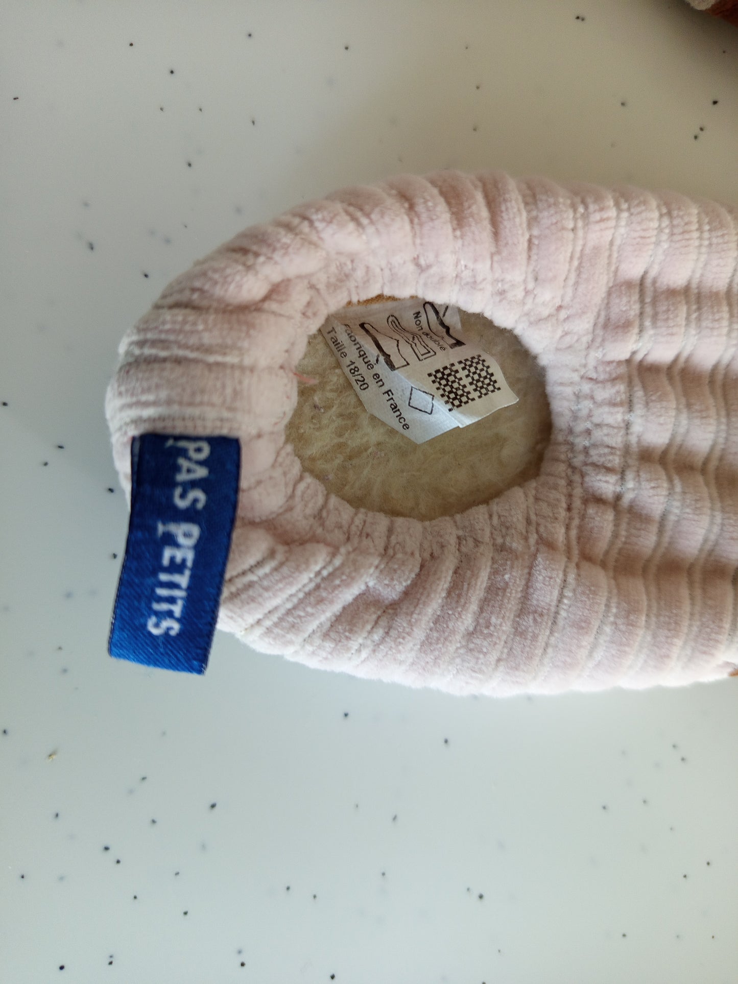 Les petits velours rose pâle