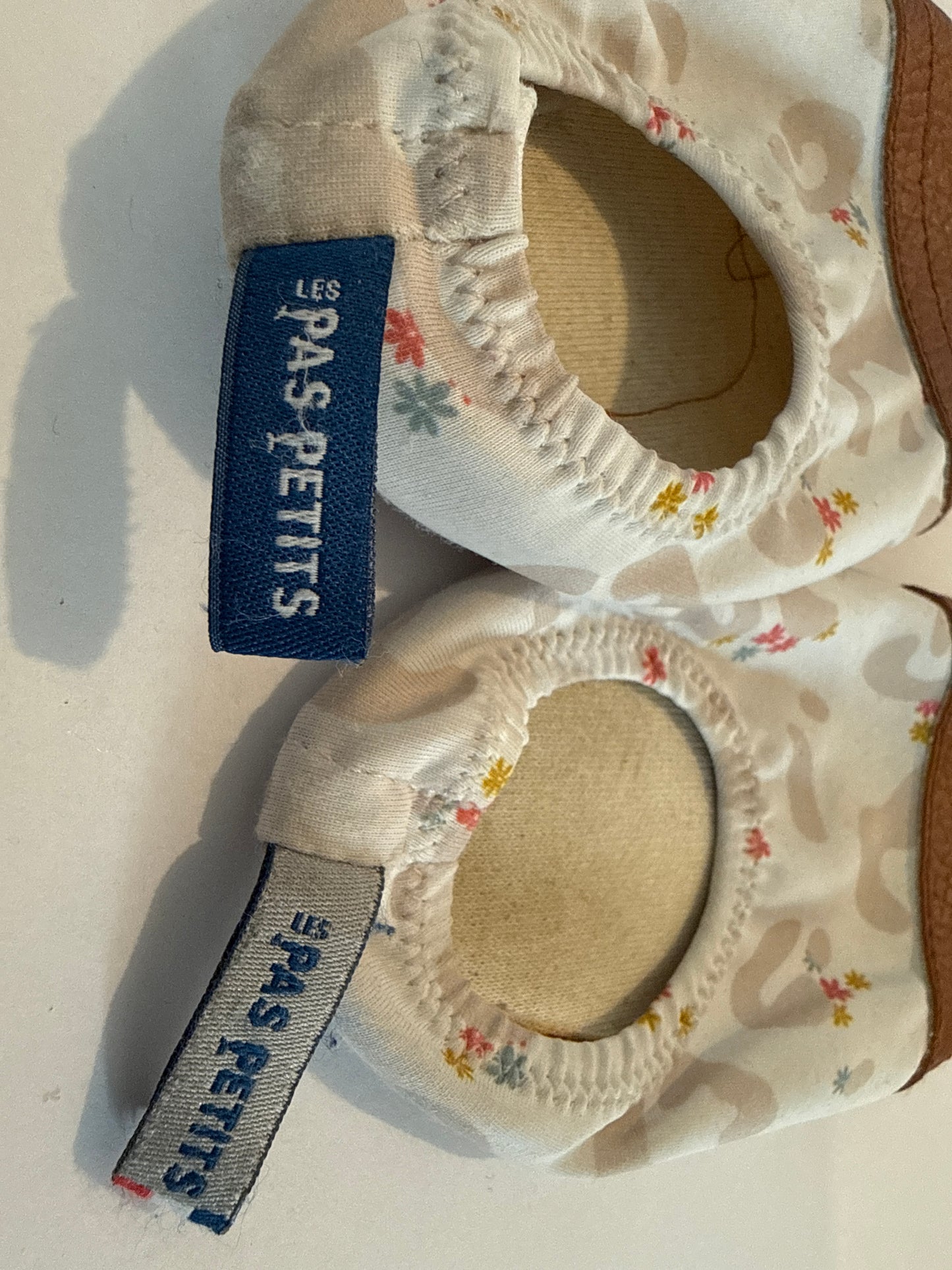 Les Petits Léopards Camel