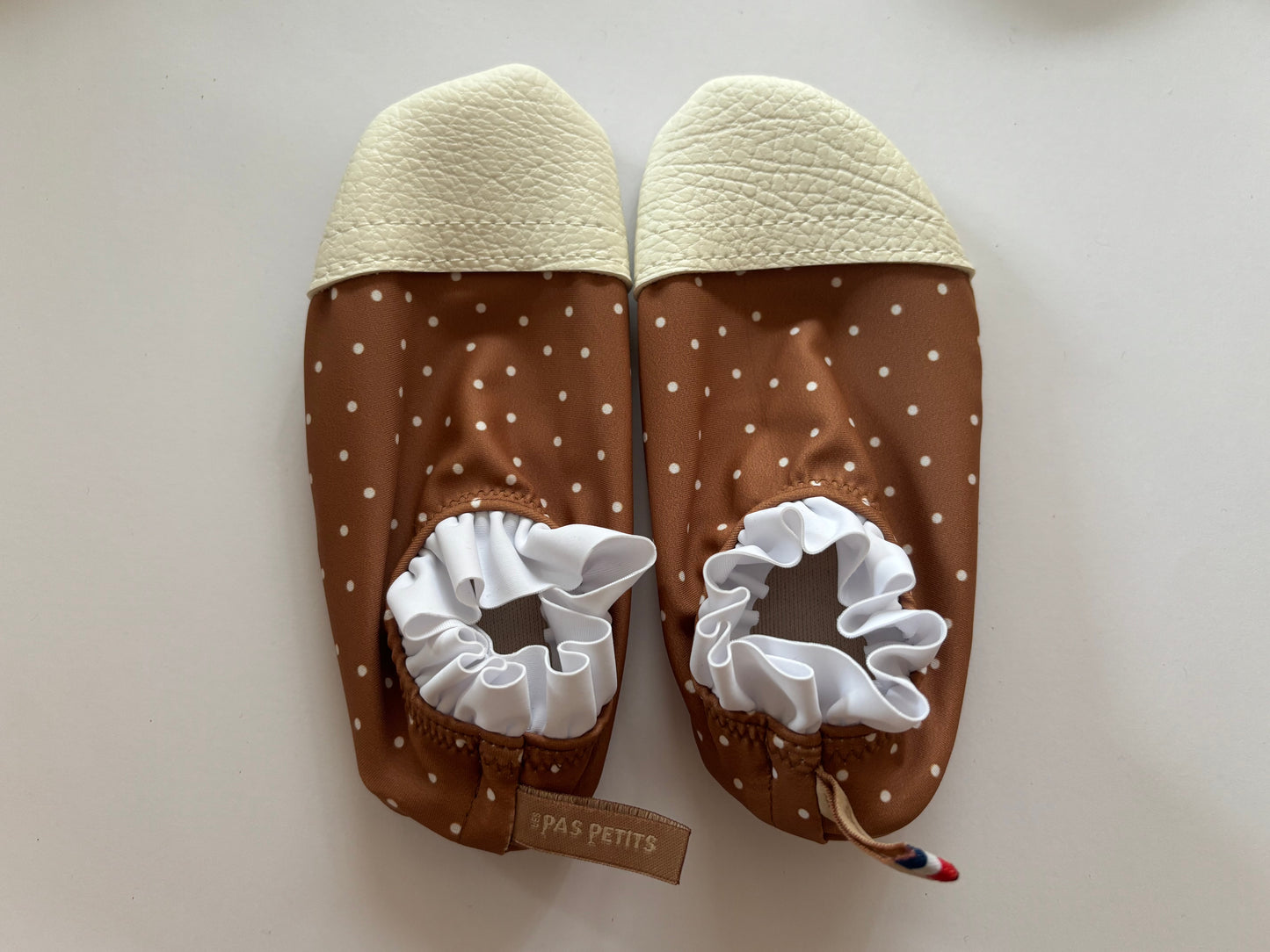 Les Petites Collerettes
