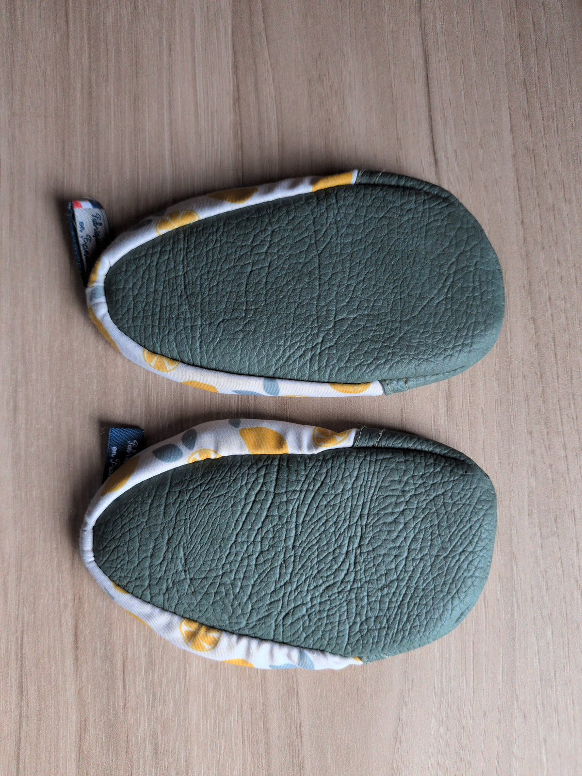 Les Petits Citrons Jaunes