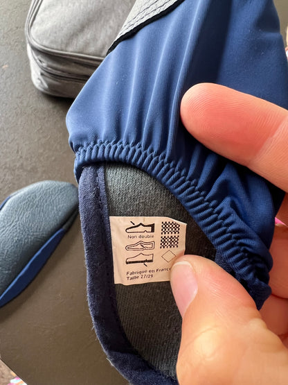 Chaussons bleus