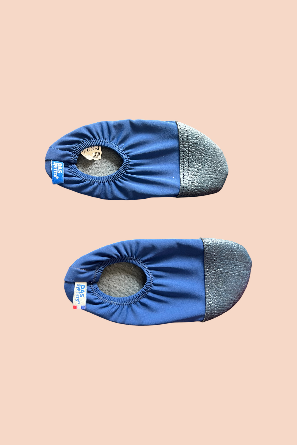 Chaussons bleus