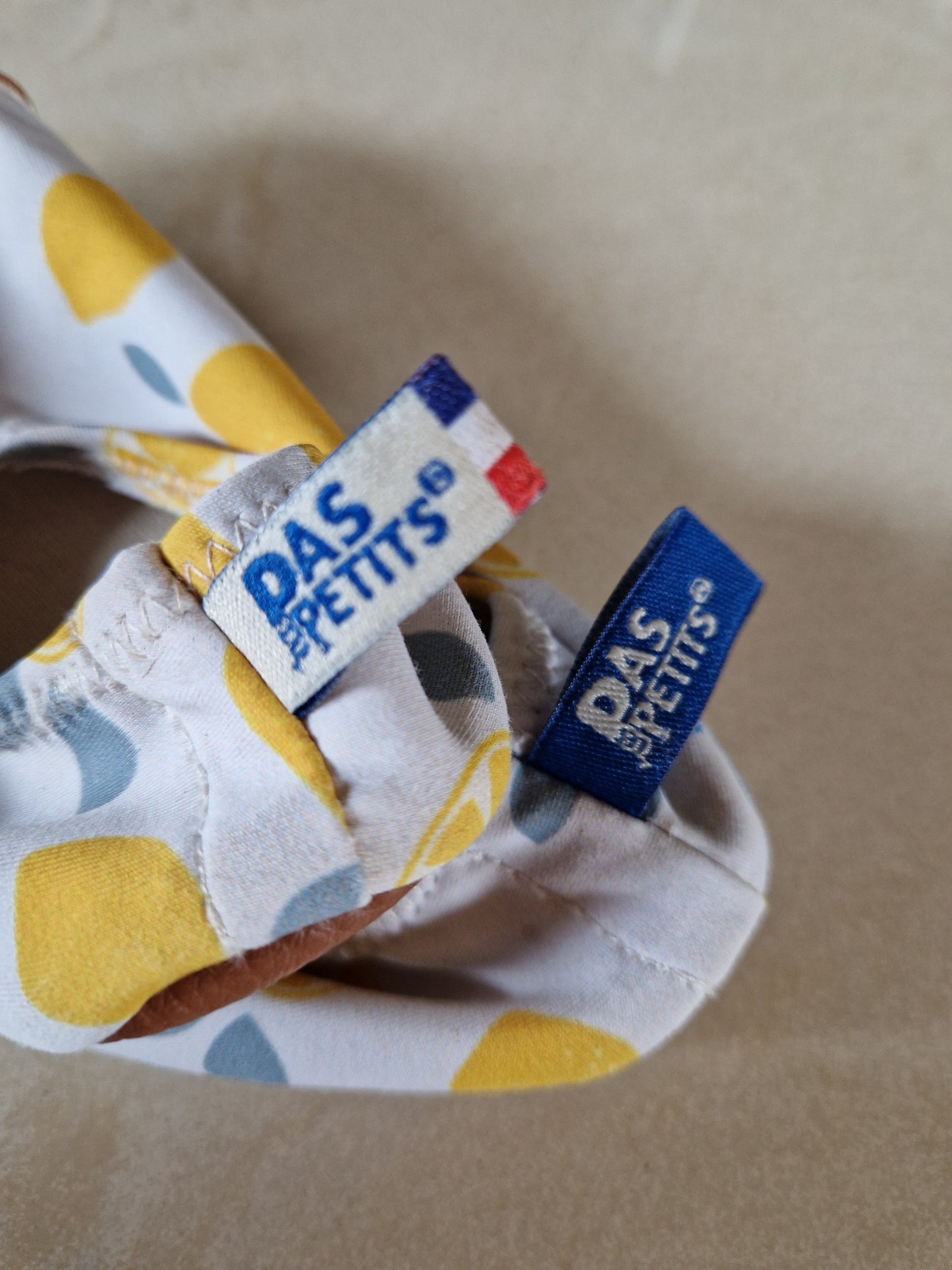 Les Petits Citrons Jaunes