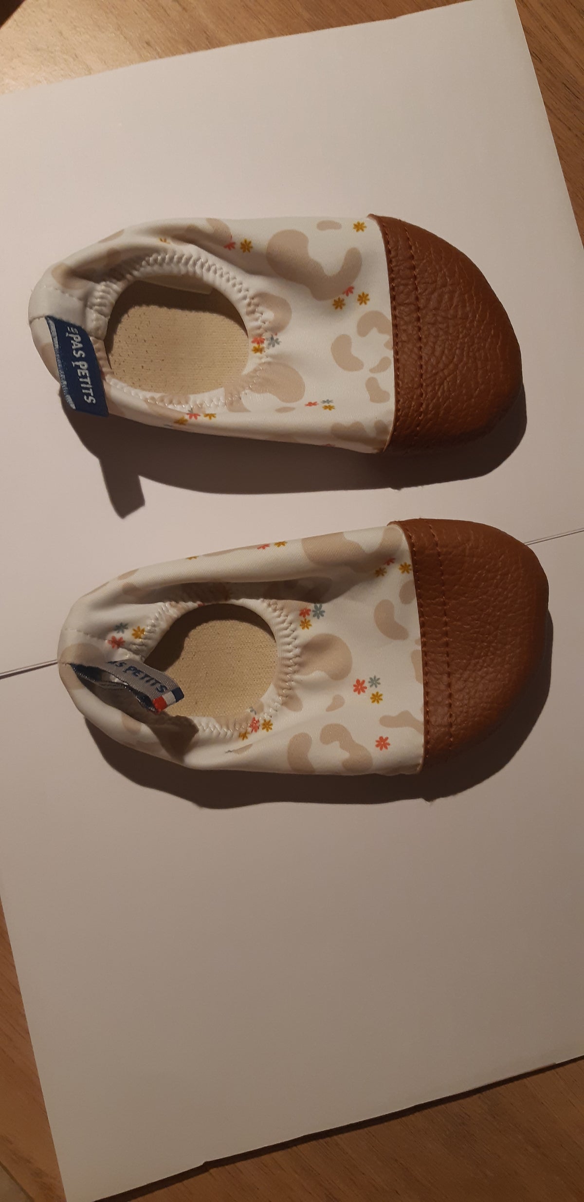 Les Petits Léopards Camel
